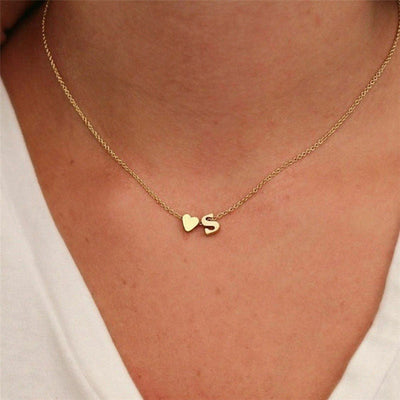 naam ketting met de initiaal Ria | 18k Goud