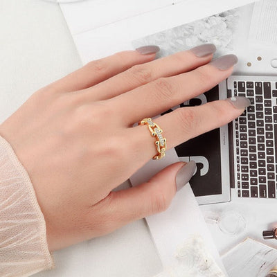 Chloe Ring | 18k Goud