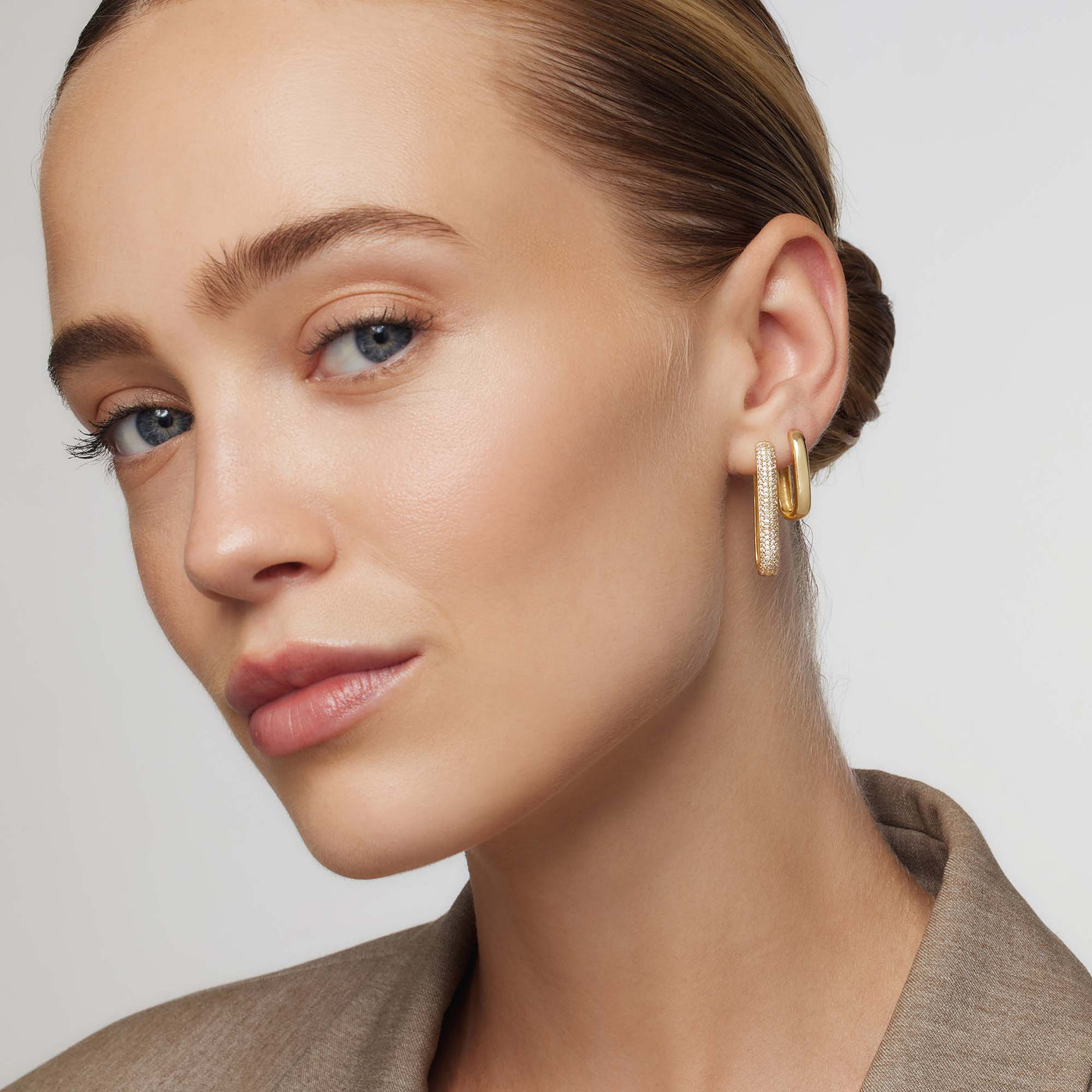 Store Icon Pavé Hoops | 16k Goud