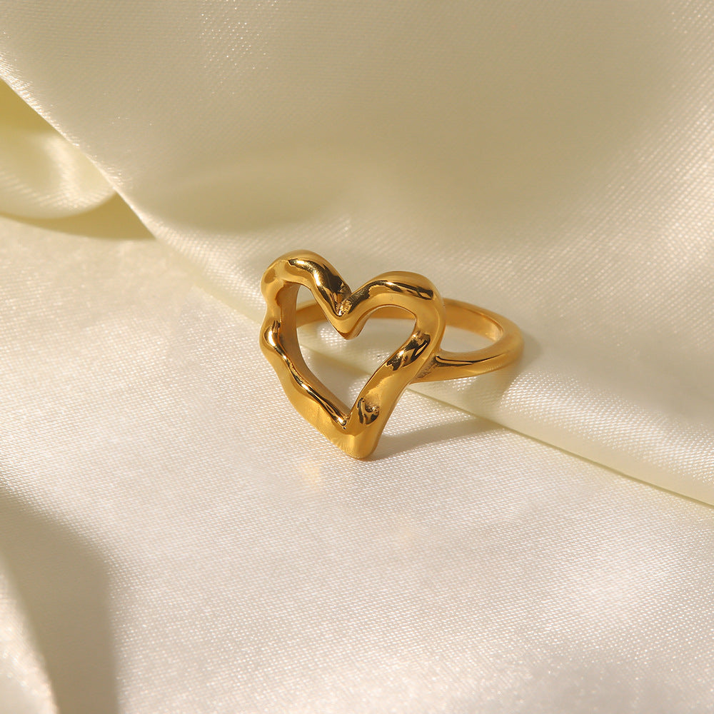 Verity Hart Ring | 18k Goud