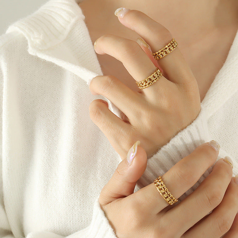 Veras Ring | 18k Goud