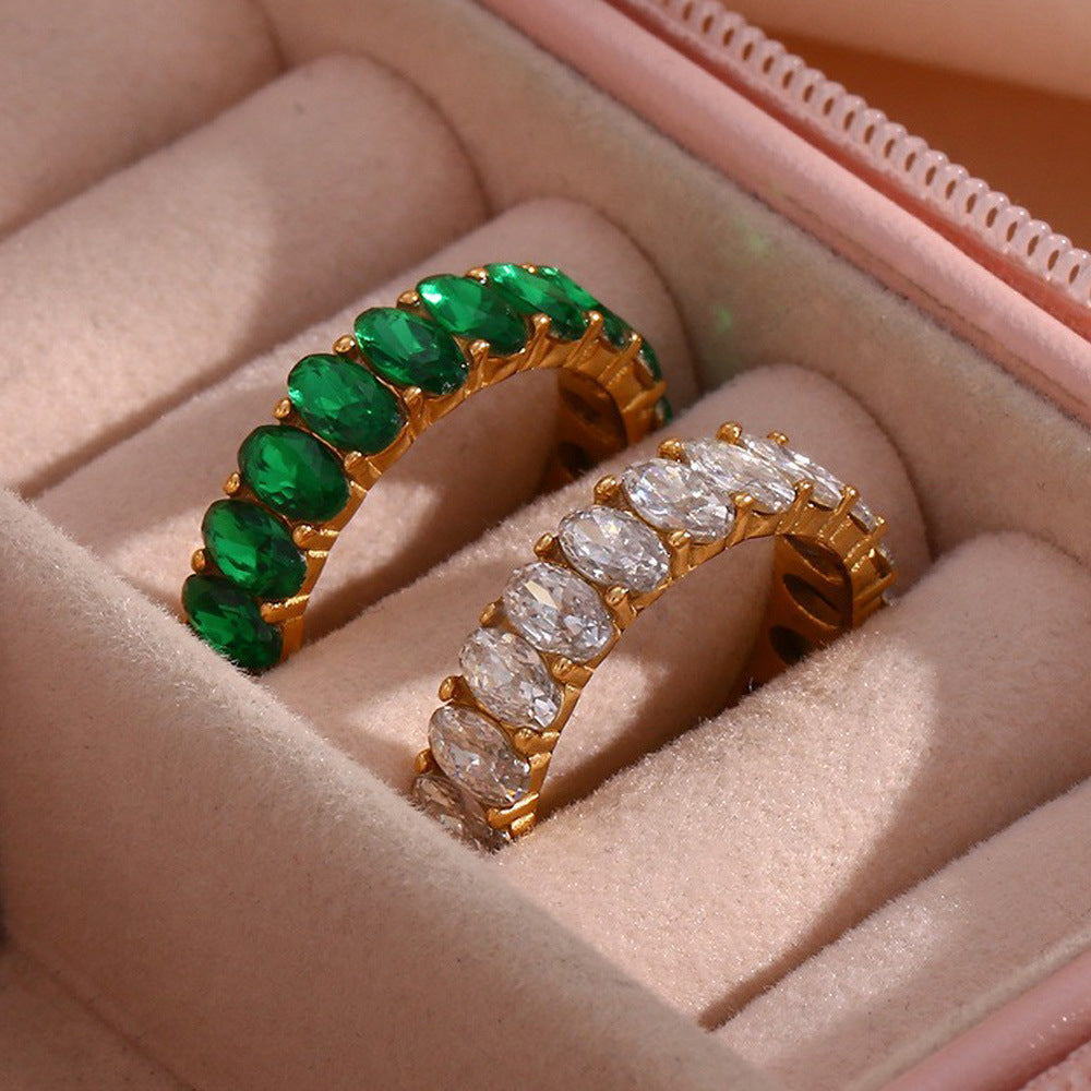 Antoinette Ring met Diamantsimulant | 18k Goud