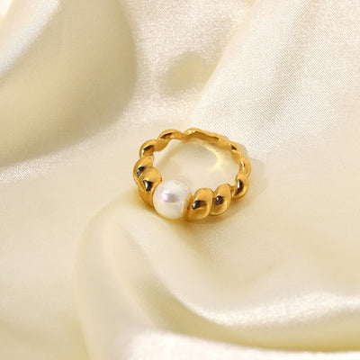 Scarlett ring met zoetwaterparels | 18k goud