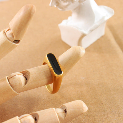 Brenda Ring met Onyx | 18K Goud