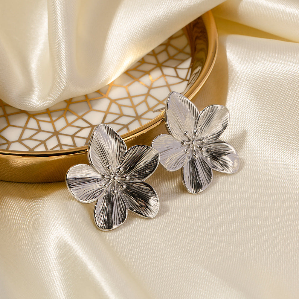 Allysa Blume Øreringen | 18k Goud