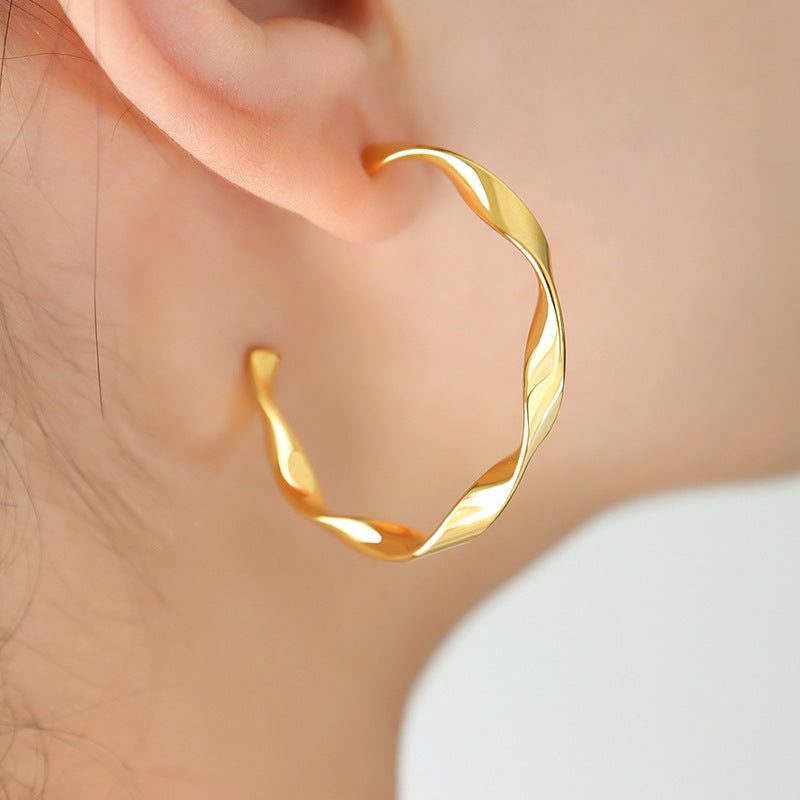 Iris Oorbellen | 18k Goud