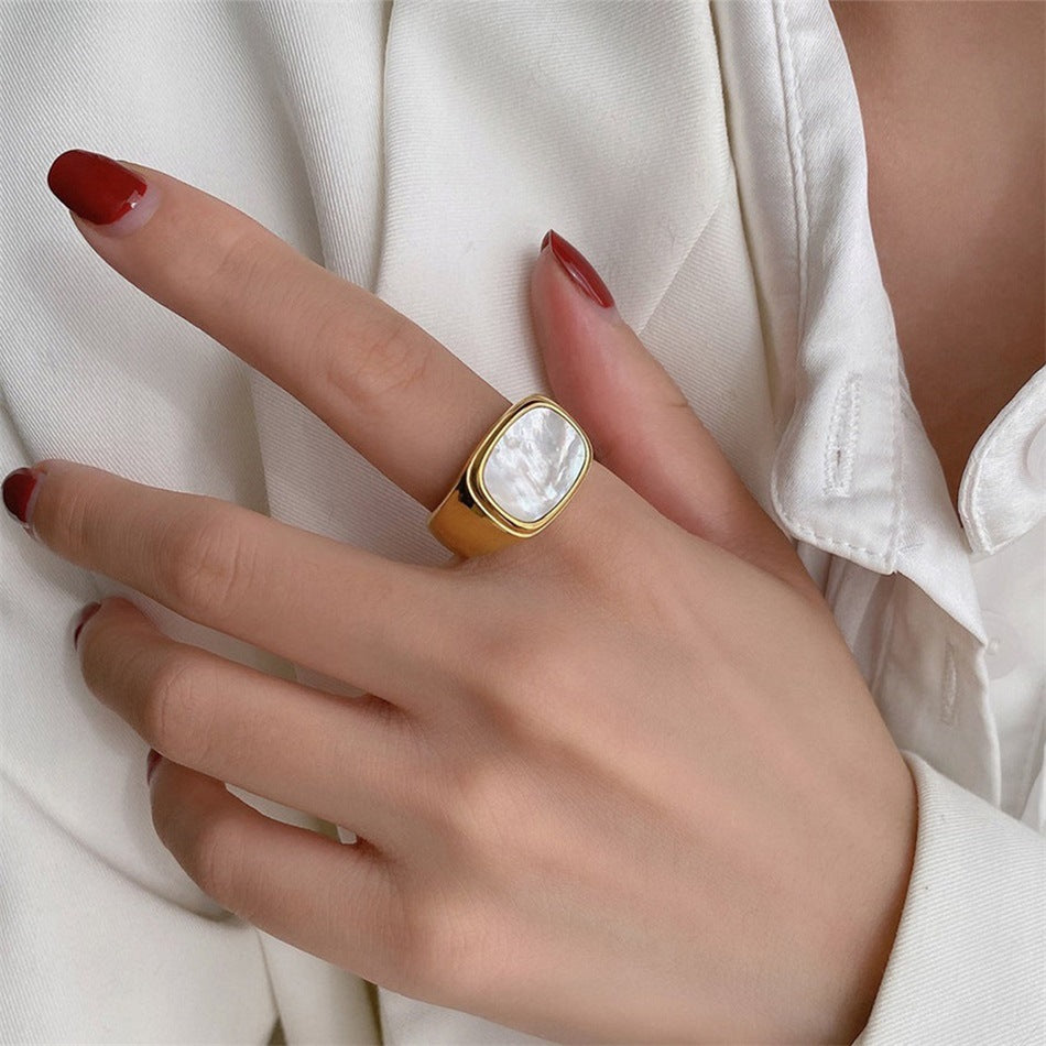 Weelde Ring | 18k Goud