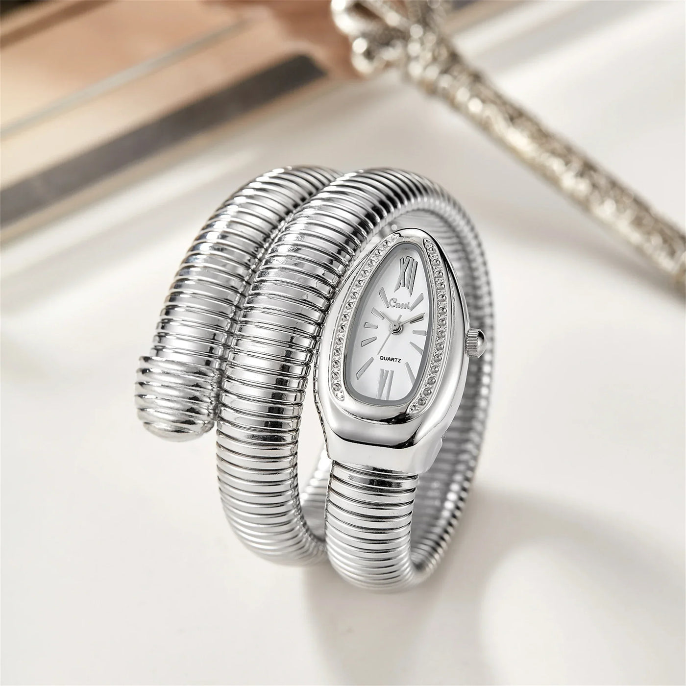 Serpentia™ Avantgarde Horloge