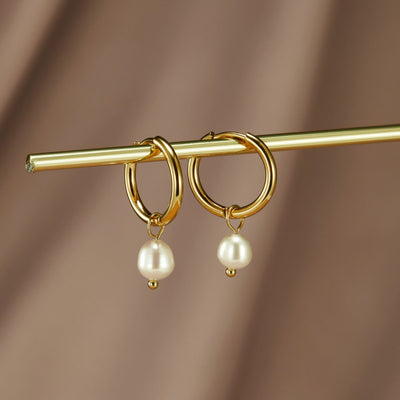 Bella oorbellen met zoetwaterparels | 18k goud